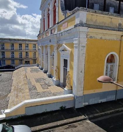 Front Cathedrale Pointe A Pitre Apartment Exterior photo